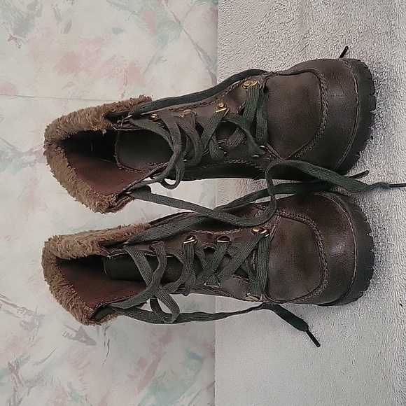 FEEGALICIOUS Brown Lace Up AnkleHigh Heel Bootie - Picture 2 of 6